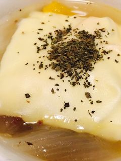 とろ〜りチーズとたっぷり新玉ねぎのスープ-レシピのメイン写真