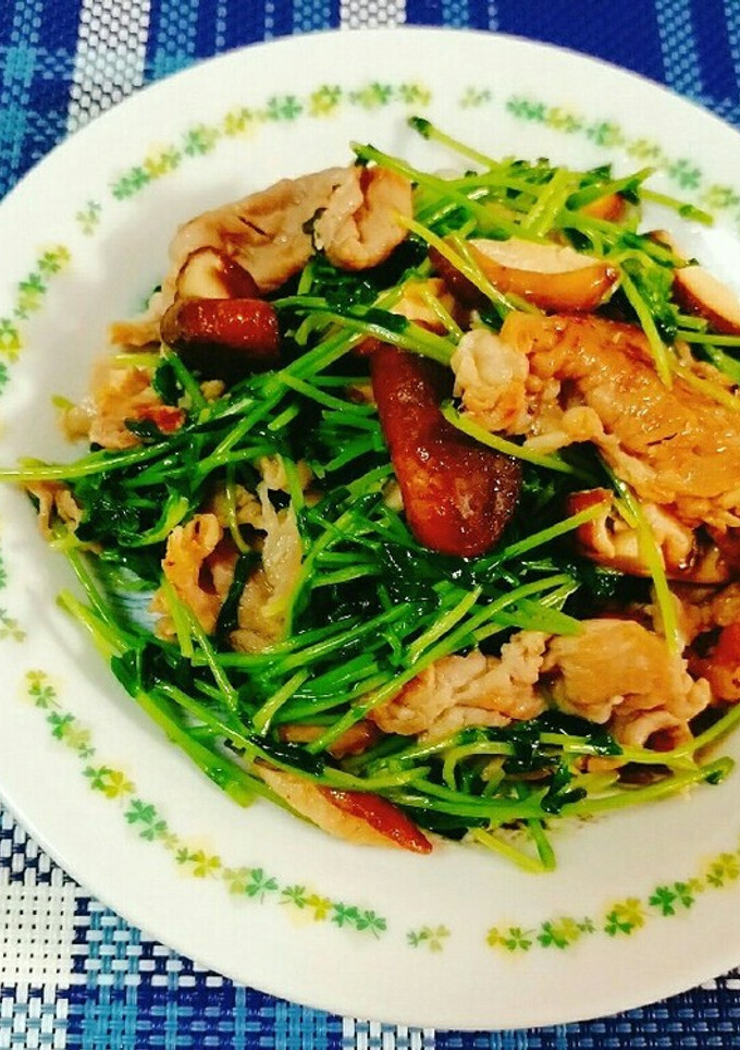 豆苗と豚肉の塩こうじ炒め☆-レシピのメイン写真