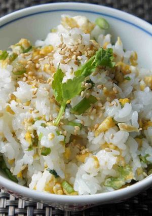 せりとたまごの混ぜご飯-レシピのメイン写真