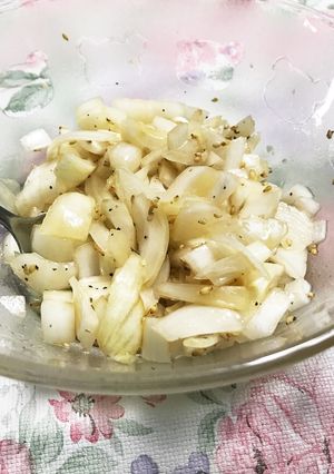 スプーンで食べる新玉ねぎサラダ-レシピのメイン写真