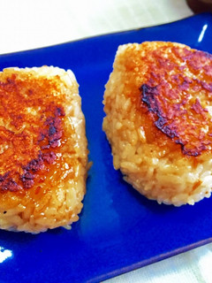 フライパンで作る焼きおにぎり-レシピのメイン写真