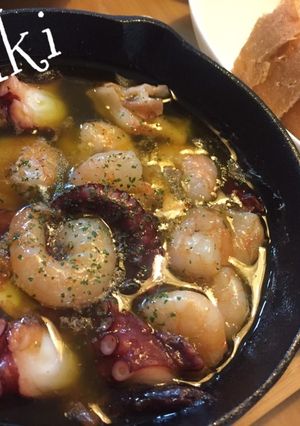 スキレットでタコと海老のアヒージョ☆-レシピのメイン写真