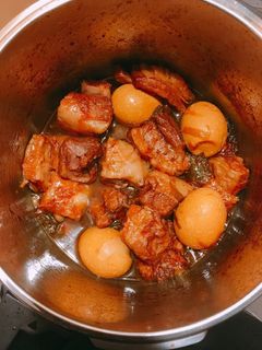 圧力鍋で豚の角煮と煮卵-レシピのメイン写真