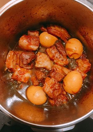 圧力鍋で豚の角煮と煮卵-レシピのメイン写真