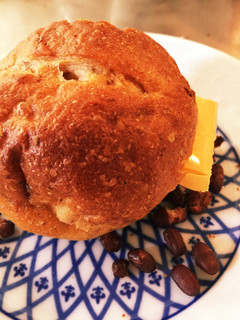 自家製小豆煮 さっぱりチーズあんぱん-レシピのメイン写真