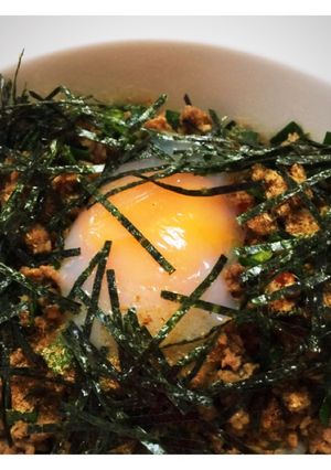 エバラ台湾拉麺の素で 台湾ミンチ丼-レシピのメイン写真