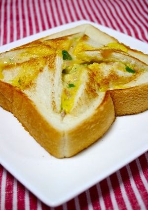 レンジで簡単!もこもこキッシュトースト-レシピのメイン写真
