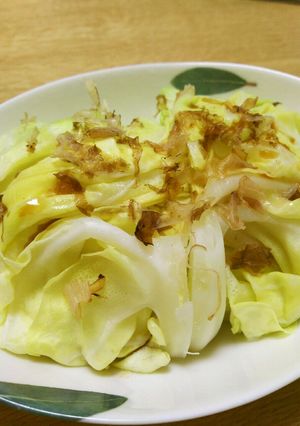 一番簡単おいしい！春キャベツのレンジ蒸し-レシピのメイン写真
