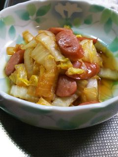白菜とウィンナのコンソメ醤油炒め-レシピのメイン写真