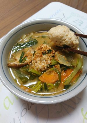 簡単☆鶏ミンチふわふわ団子のごちそう汁-レシピのメイン写真
