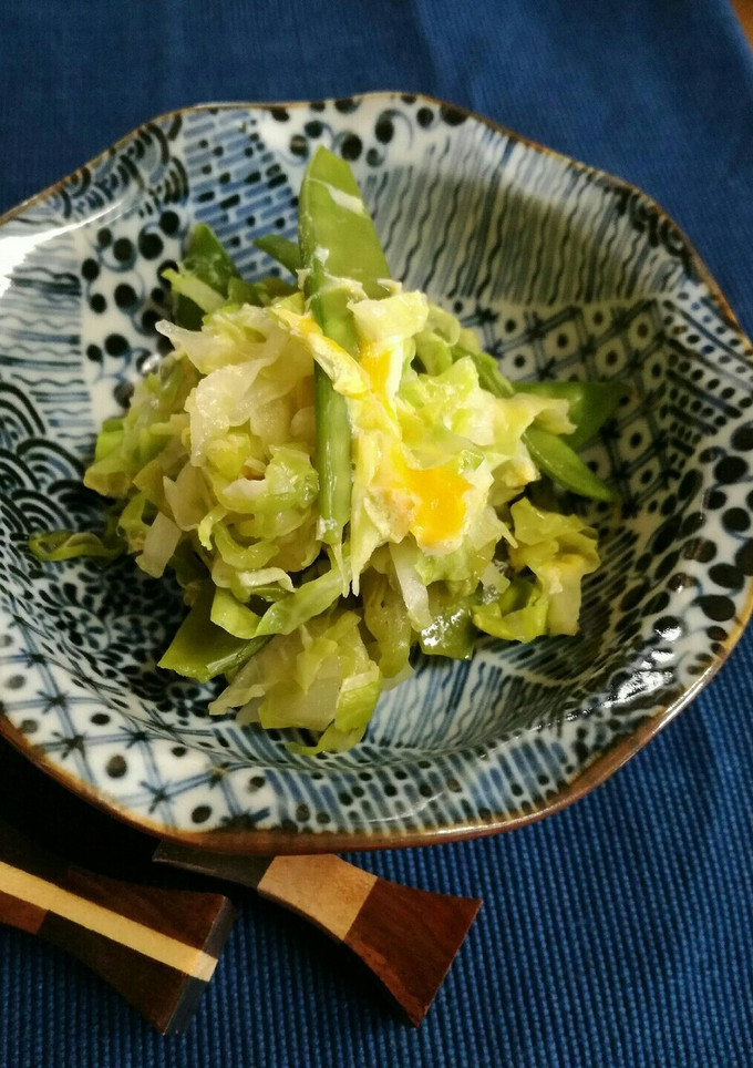 絹さやと春キャベツの卵とじ-レシピのメイン写真