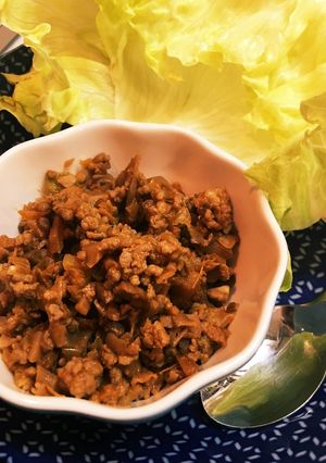 ピリ辛！甘辛！肉味噌そぼろのレタス包み-レシピのメイン写真