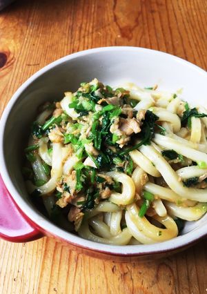 簡単！ガーリック☆パクチー！焼うどん-レシピのメイン写真