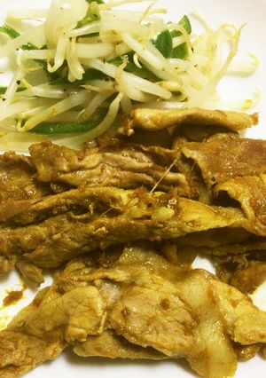 超楽々 豚の生姜焼き カレー風味作ります-レシピのメイン写真