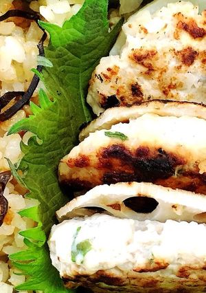 鶏つくね蓮根ハンバーグ-レシピのメイン写真