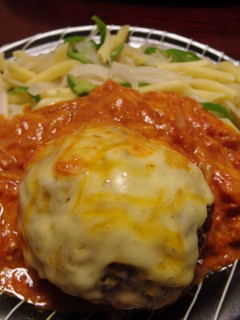 フライパン一つ♪ねぎ味噌トマトハンバーグ-レシピのメイン写真