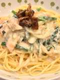 鮭とほうれん草の、クリームパスタ！