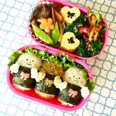 รูปของ 仲良しおにぎり弁当