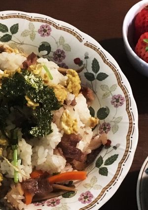 ごぼうと牛肉の混ぜ寿司-レシピのメイン写真