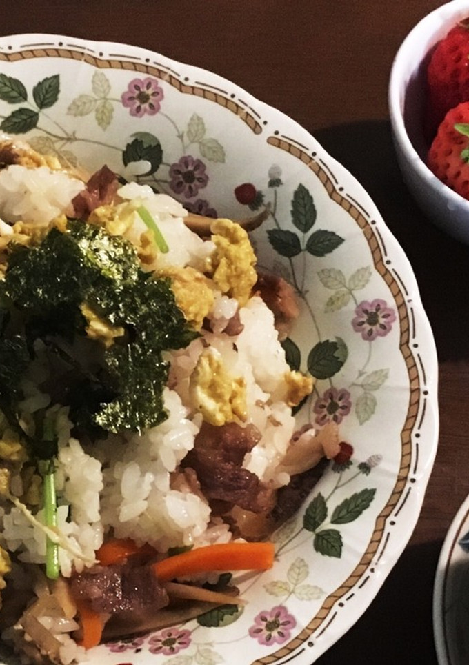 ごぼうと牛肉の混ぜ寿司-レシピのメイン写真