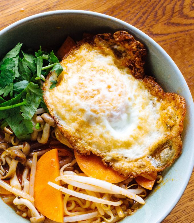 とことん安上がり！簡単トムヤム家ラーメン-レシピのメイン写真