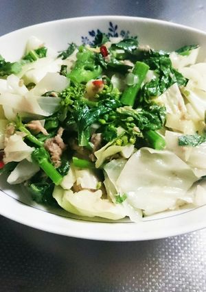キャベツと菜の花のツナ炒め-レシピのメイン写真