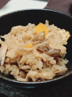 煮物の残り汁で炊き込みご飯:-)-レシピのメイン写真