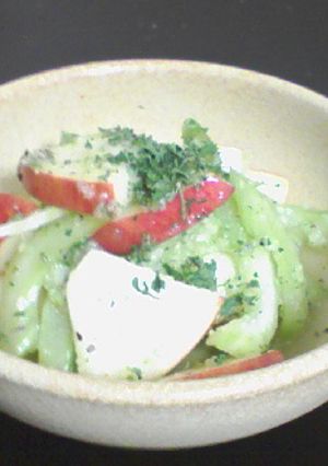 りんごとセロリのさっぱりサラダ-レシピのメイン写真