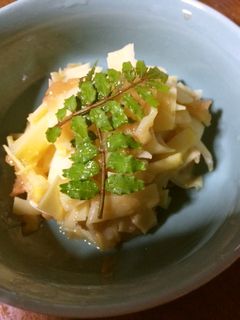 簡単今だけ!タケノコ姫皮の梅和え-レシピのメイン写真