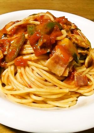 ホタテとベーコンのトマトソースパスタ-レシピのメイン写真