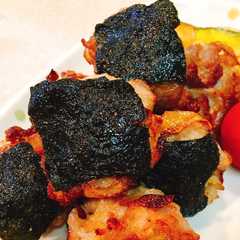รูปของ 生姜焼き風〜豚こまの海苔唐揚げ