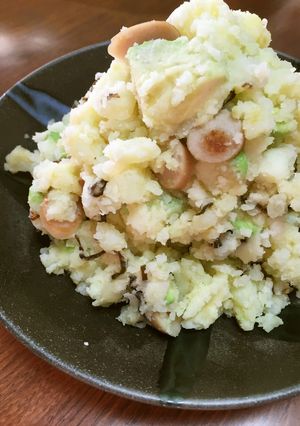 じゃが芋とアボカドの塩昆布ポテサラ-レシピのメイン写真