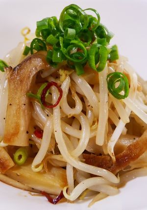 エリンギともやしのピリ辛中華風炒め-レシピのメイン写真