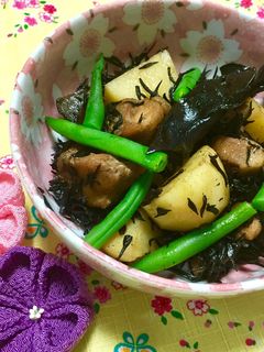 ひじき鶏肉じゃが芋きくらげの♬炒め煮-レシピのメイン写真