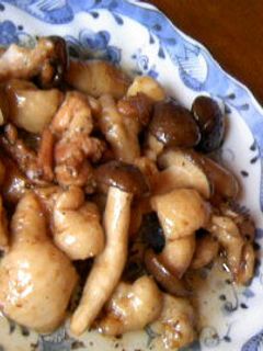 鶏皮とシメジのぷゆぷゆ炒め-レシピのメイン写真