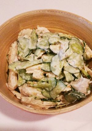 鶏胸肉ときゅうりのすりごまサラダ-レシピのメイン写真
