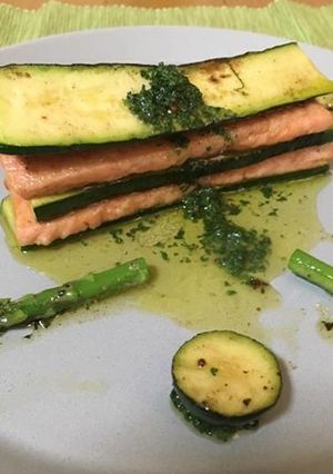 ズッキーニと鮭の重ね焼き～パセリソース～-レシピのメイン写真