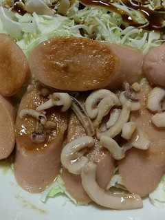 イカ塩辛魚肉ソーセージ炒め簡単アレンジ✨-レシピのメイン写真