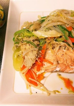 鮭のホイル焼きならぬ、ホイルかぶせ！！-レシピのメイン写真
