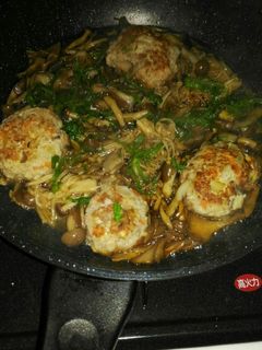 キノコたっぷり和風ハンバーグ-レシピのメイン写真