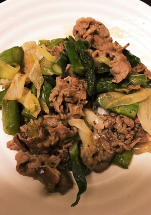 アスパラガスを使った牛肉炒め-レシピのメイン写真