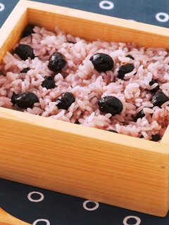簡単!電子レンジで黒豆おこわ-レシピのメイン写真