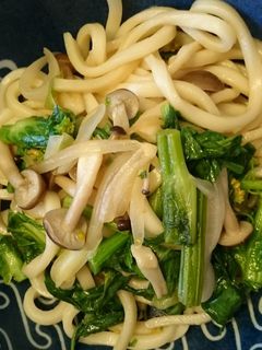菜の花と新玉ねぎの 春!焼きうどん-レシピのメイン写真