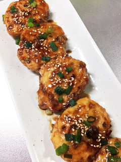鶏ミンチと豆腐のふわふわ照焼ハンバーグ-レシピのメイン写真