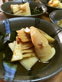 シンプルが一番!筍とワカメの出汁煮-レシピのメイン写真