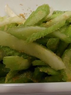 セロリのすりごま和え-レシピのメイン写真