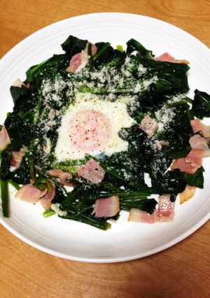簡単!!ほうれん草&半熟卵の粉チーズかけ-レシピのメイン写真