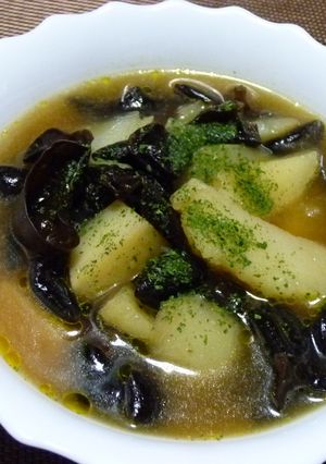 じゃがいもときくらげのコンソメスープ-レシピのメイン写真