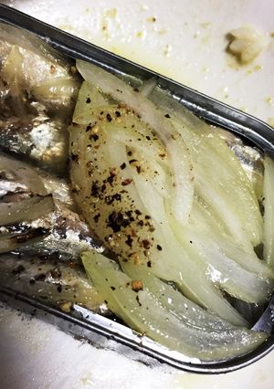 オイルサーディンと玉ねぎだけおつまみ-レシピのメイン写真