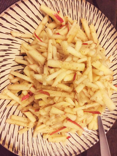 りんごの胡麻山椒和え@江戸料理レシピ-レシピのメイン写真